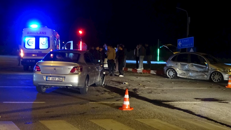 Tavşanlı’da trafik kazası; 2 yaralı