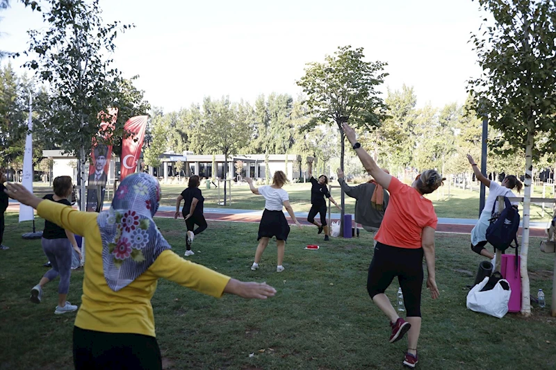 Aydınlılar sabah sporu ile güne enerjik başlıyor