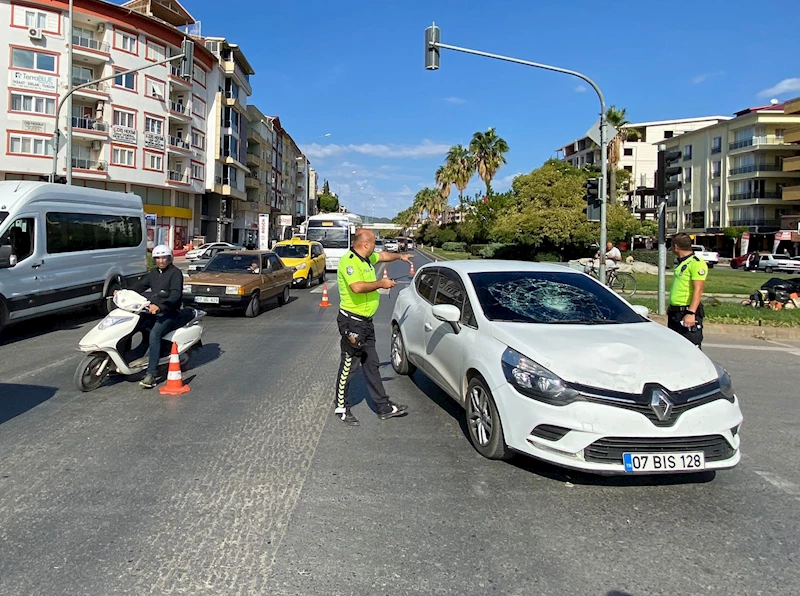 Otomobilin çarptığı yaya yaralandı