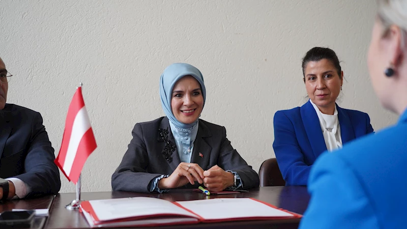 Aile ve Sosyal Hizmetler Bakanı Göktaş ikili görüşmeler yaptı