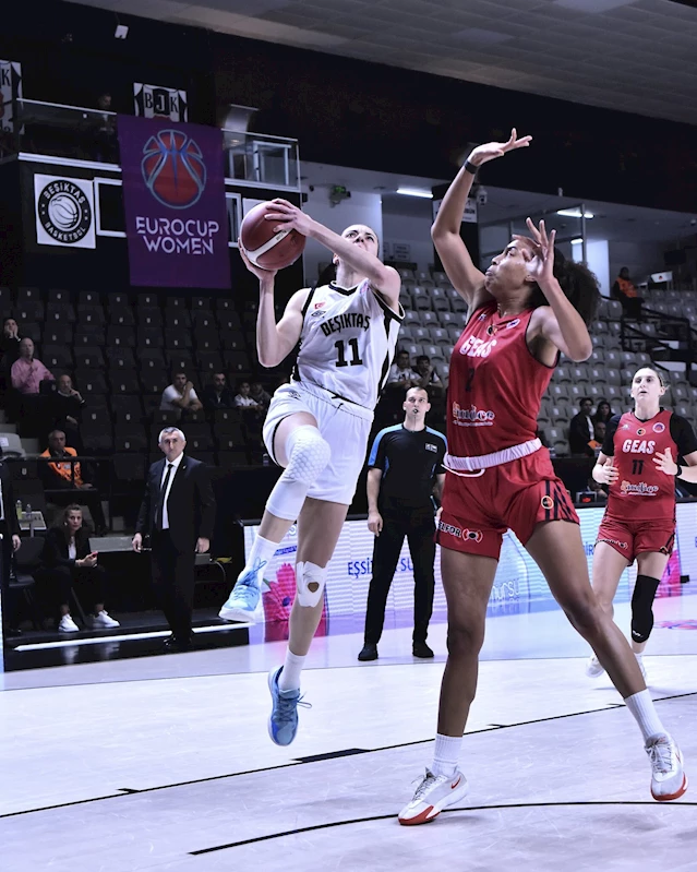 Beşiktaş - GEAS Basket: 82-71