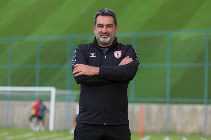 Samsunspor İcra Kurulu Üyesi Soner Soykan: Takımda birliktelik ruhu ile ilerliyoruz