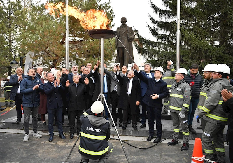 Pınarbaşı ve Sarız ilçelerine doğal gaz verildi