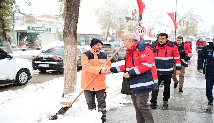 Başkan Er Saha Çalışmalarına Devam Ediyor