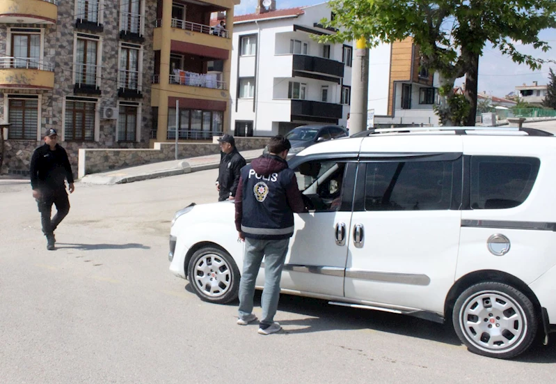 Edirne’de aranması olan 2 hükümlü yakalandı