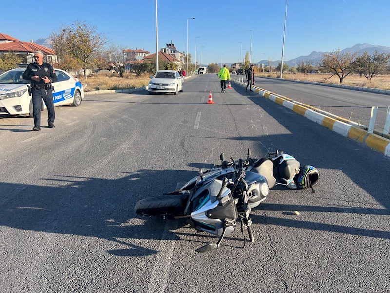 Motosiklet sürücüsü hayatını kaybetti 