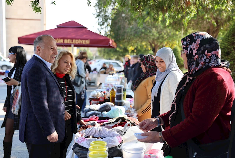 Yüreğir’de ‘Kadın El Emeği Kermesi’