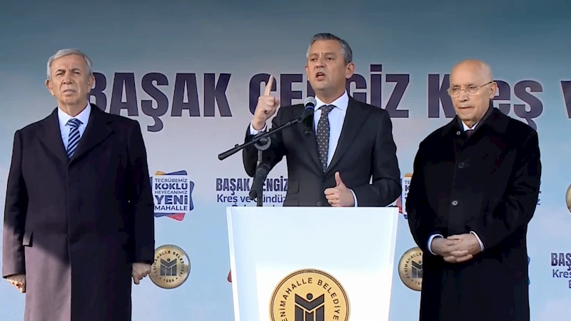 Özgür Özel: Türkiye hem sığınmacıları göndermeli hem kendi gündemine dönmelidir