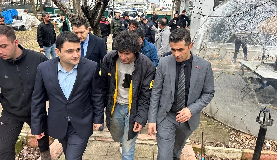 İntihar Şovmeni 45 İlde 115 Kez İntihara Kalkıştı