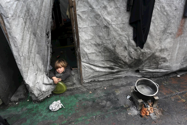 Filistin Sağlık Bakanlığı: Açlık ve susuzluktan 3 çocuk daha hayatını kaybetti