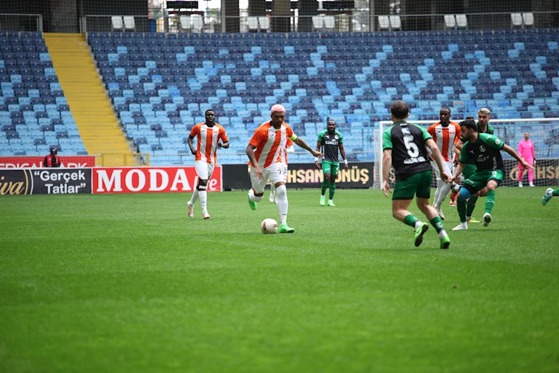 Adanaspor - Sakaryaspor: 0-0