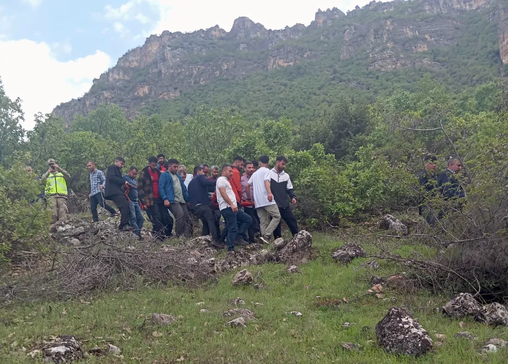 Siirt’te ot toplarken 150 metre yüksekten kayalıklara düşen adam öldü