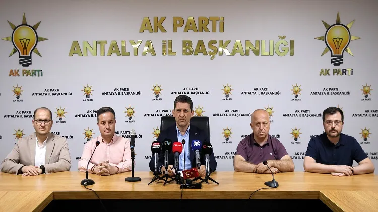 AK Parti Antalya İl Başkanı Çetin: Belediye Başkanı olması kimseyi ayrıcalıklı yapmaz