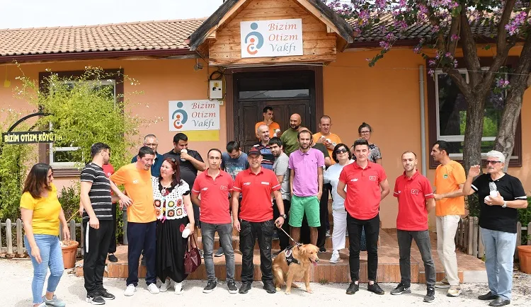 Antalya’da özel öğrenciler Zeyna ile terapi oluyor