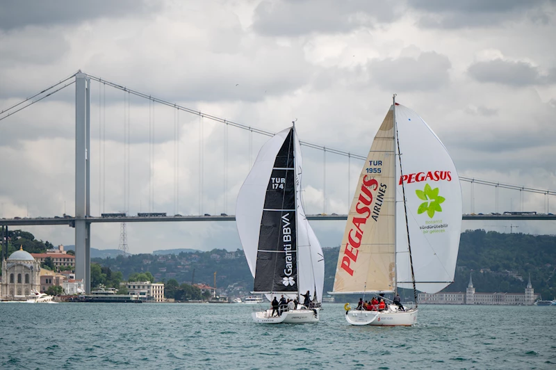 BAU Bosphorus Sailing Cup yelken yarışı başladı 