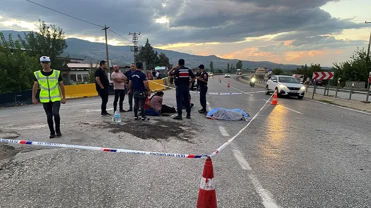 Manisa’da otomobilin çarptığı yaya öldü