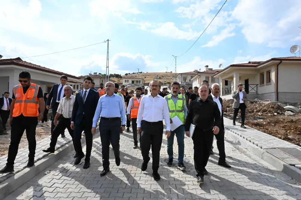 Malatya Valisi Yavuz ,Doğanşehir İlçesinde Bir Dizi İnceleme ve Temaslarda Bulundu