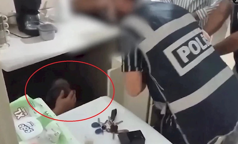 16 yıl hapisle aranan hükümlü, evindeki gizli bölmede yakalandı