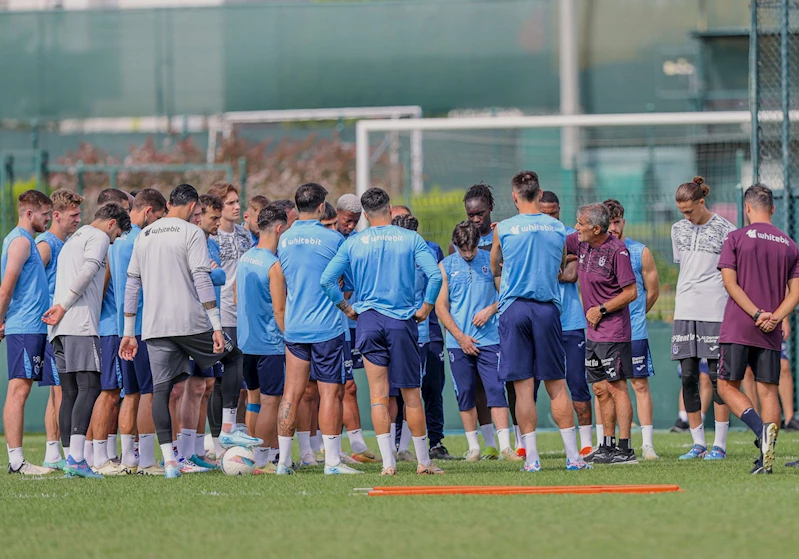 Trabzonspor, Gaziantep FK maçının hazırlıklarını tamamlayarak Gaziantep’e gitti