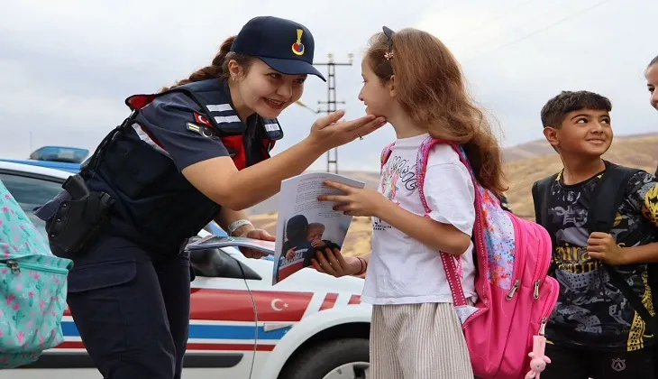 Malatya’da Okul Çevreleri ile Servis Araçları Denetimi Yapıldı