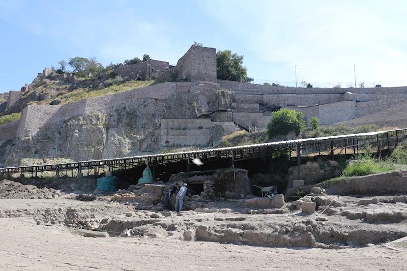 Antik Roma Tiyatrosu kazısında Osmanlı