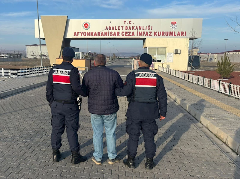 Çeşitli suçlardan aranan 3 şüpheli yakalandı