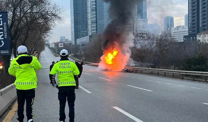 Lüks cip dakikalar içinde kül oldu; o anlar kamerada