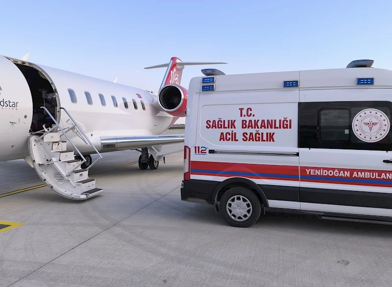 Hatay’da ambulans uçakla iki hastanın nakli gerçekleştirildi