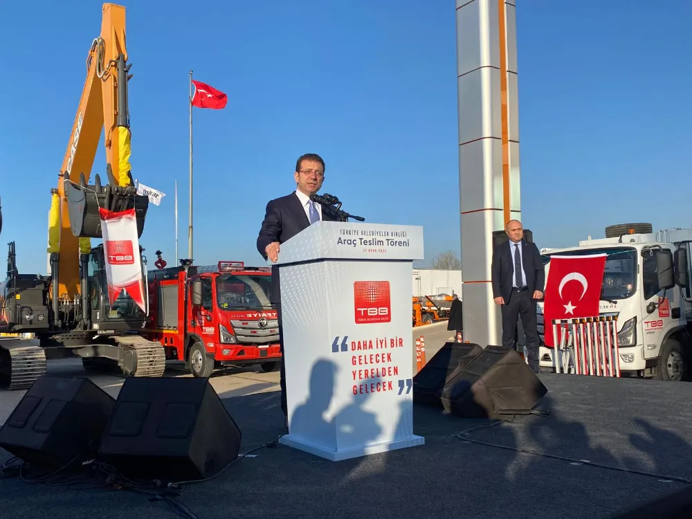 İmamoğlu : Hizmetlerimizle çıldırtmaya devam edeceğiz