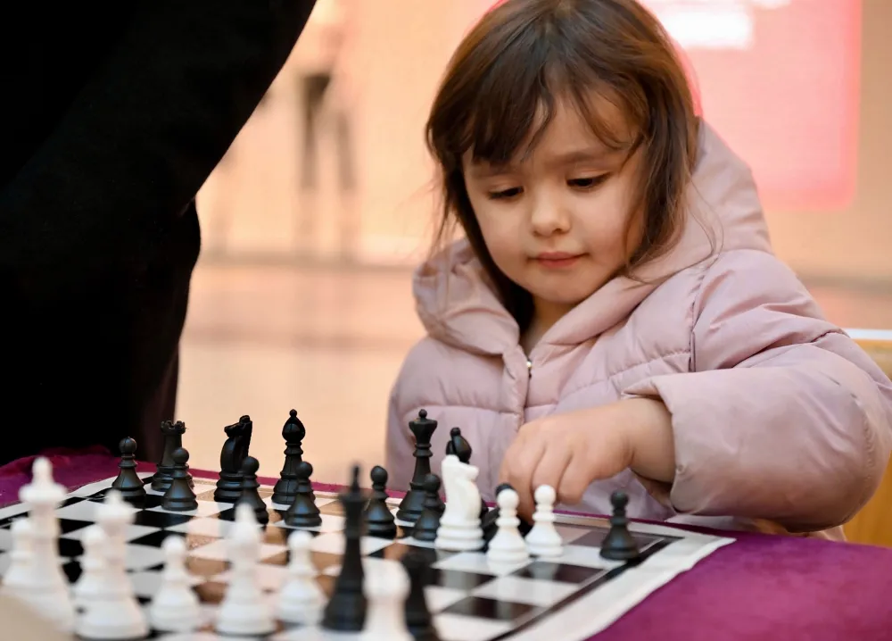 Yeşilyurt Belediyesinin Geleneksel Spor Şenlikleri Büyük İlgi Görüyor