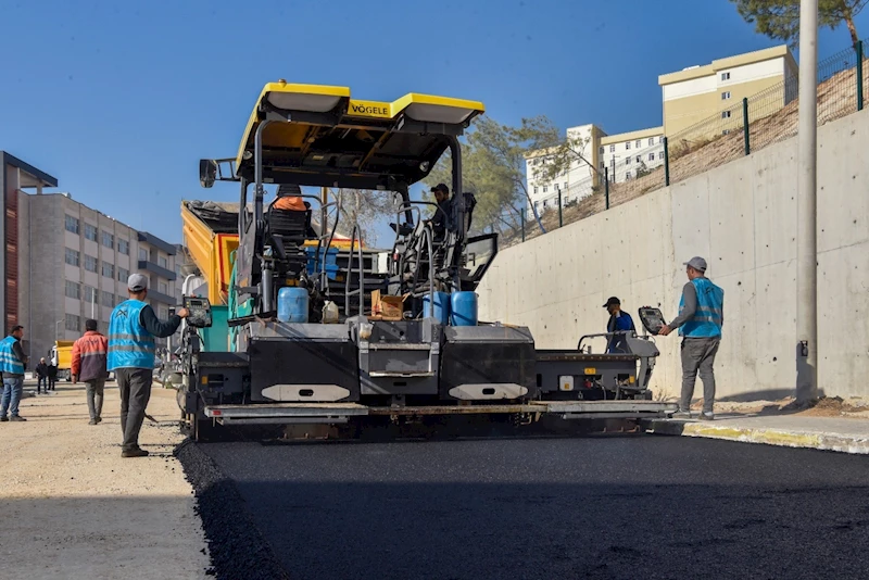 MESKİ, 1 yılda yaklaşık 140 bin ton sıcak asfalt döktü