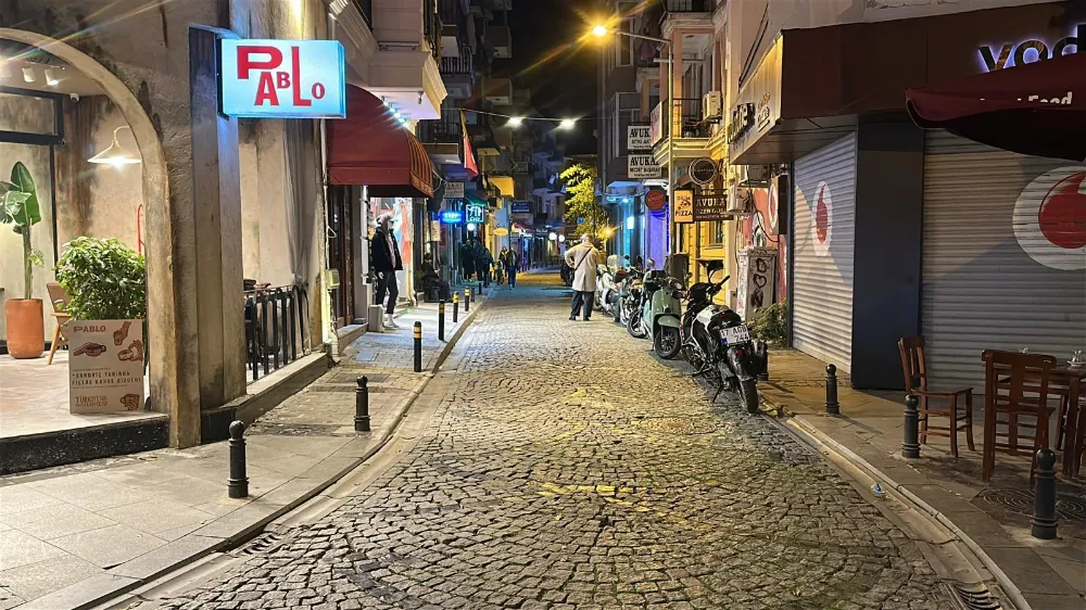 Çanakkale açıklarında 4 büyüklüğünde deprem