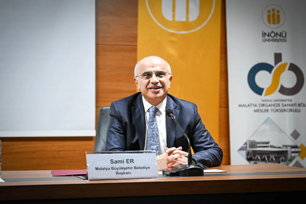 Başkan Er Üniversite Öğrencileri İle Buluştu