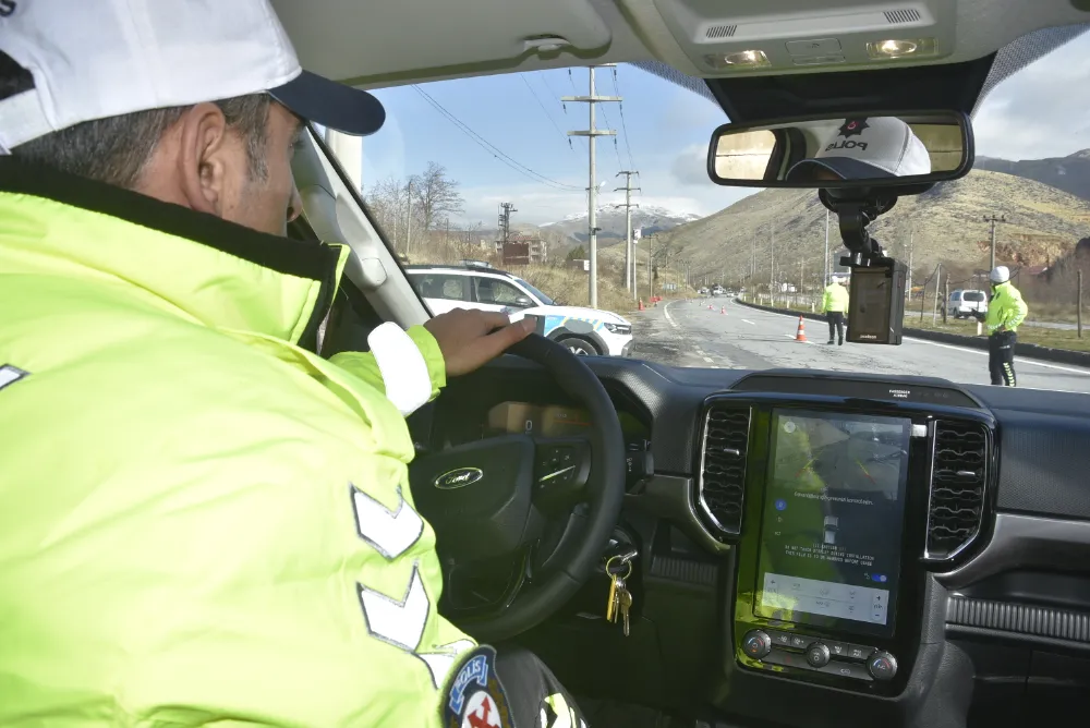 Bitlis’te trafik denetimlerinde 