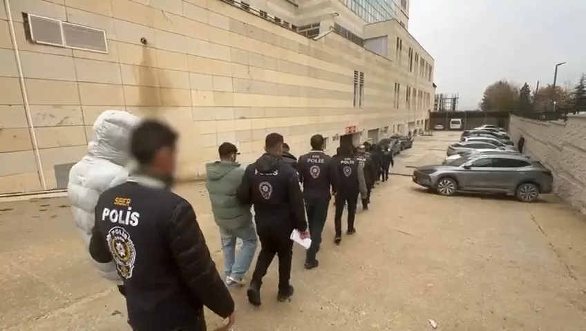 Elazığ merkezli 4 ilde yasa dışı bahis operasyonu: 10 tutuklama