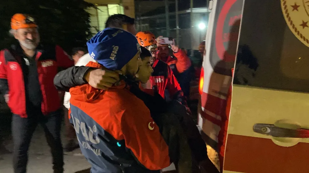 Engelsiz yaşam merkezinden kaçan 15 yaşındaki Yiğit bulundu