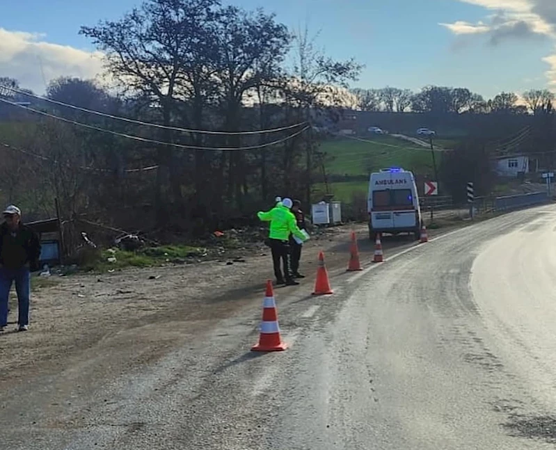 TIR ile çarpışan motosikletin sürücüsü öldü