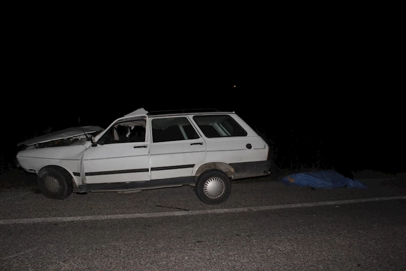 Manisa’da arıza nedeniyle yol kenarında duran kamyona, otomobil çarptı: 1 ölü, 3 yaralı