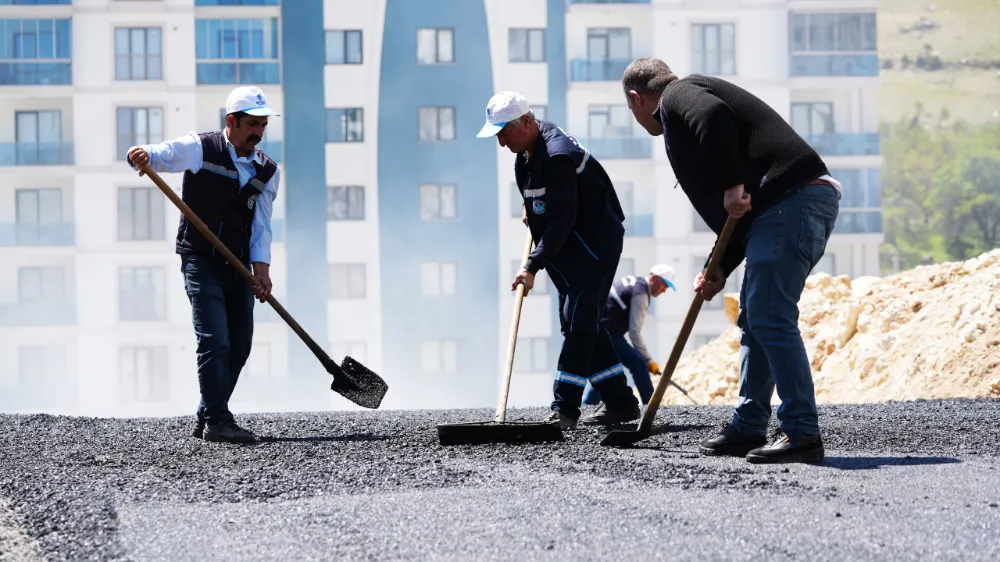 Çamurlu ve Bulgurlu Mahallelerine Asfalt Serimi Yapıldı