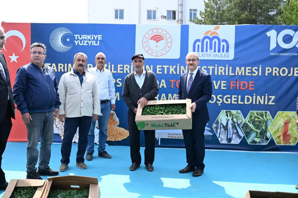Vali Seddar Yavuz, Tohum, Fide ve Ekipman Dağıtım Törenine Katıldı