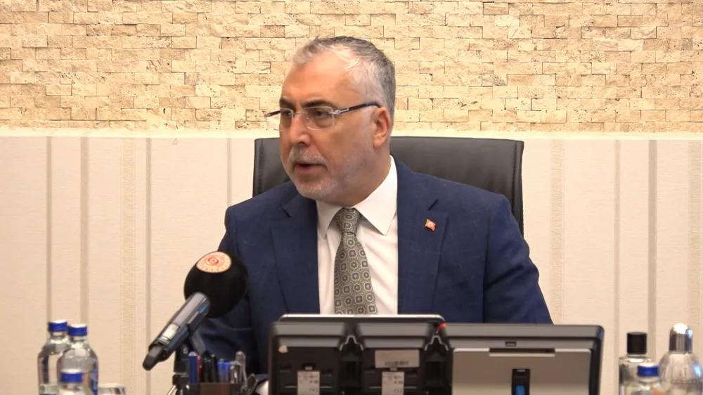 Bakan Işıkhan : İşçilerimizin ekonomik ve sosyal haklarını artıracağız