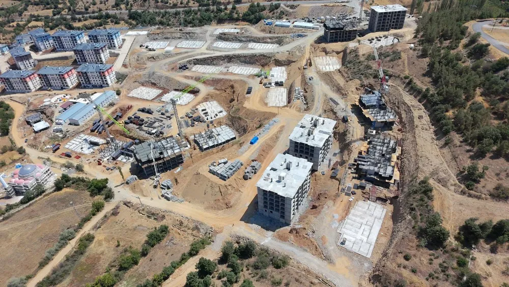 Pütürge’de 813 Konutluk Dev Projede İlk Etap Tamamlandı.