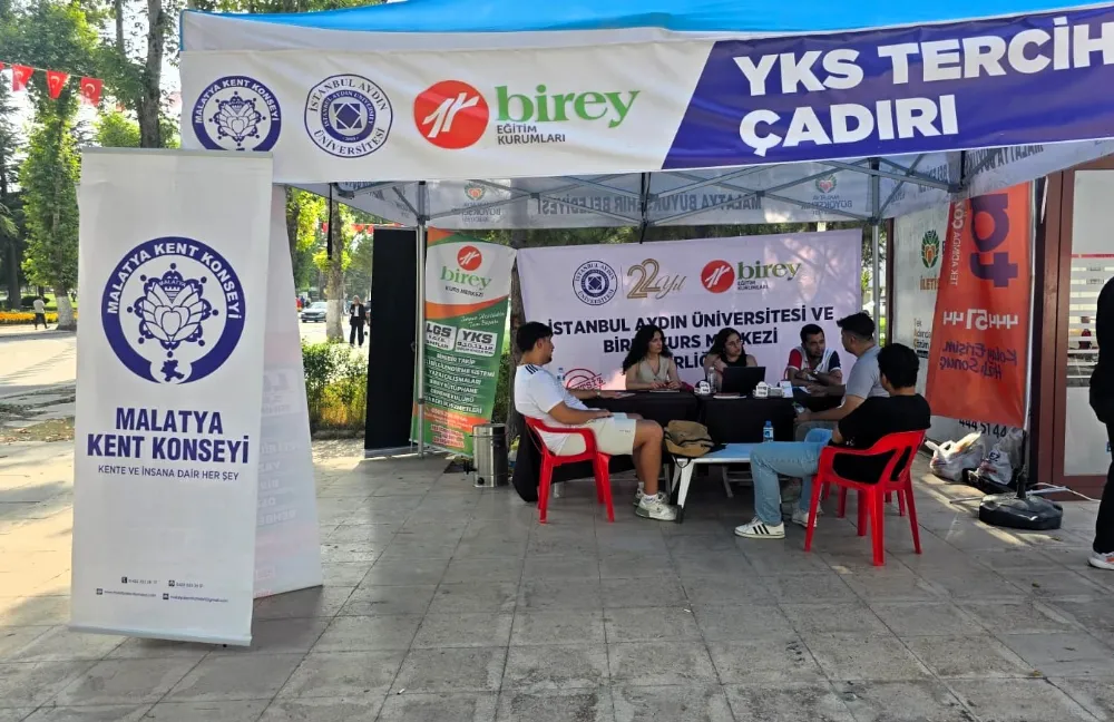 Malatya’da YKS Tercih Danışmanlık Çadırı Kuruldu