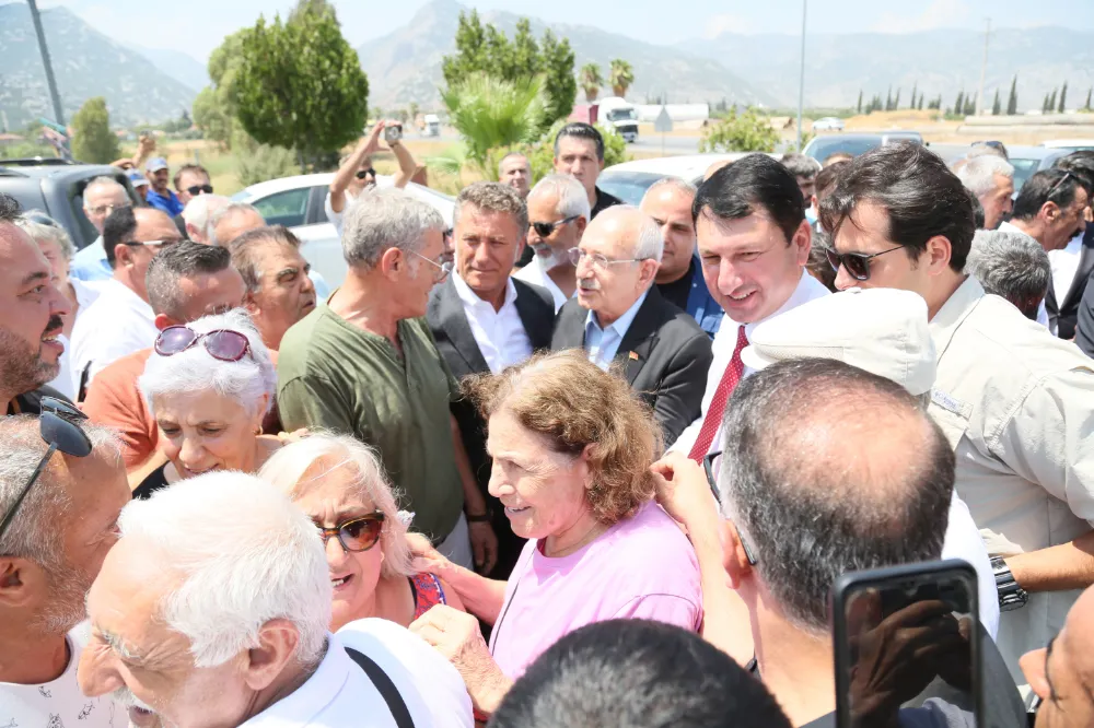 Kılıçdaroğlu, cezaevinde tutuklu Böcek ve Kara