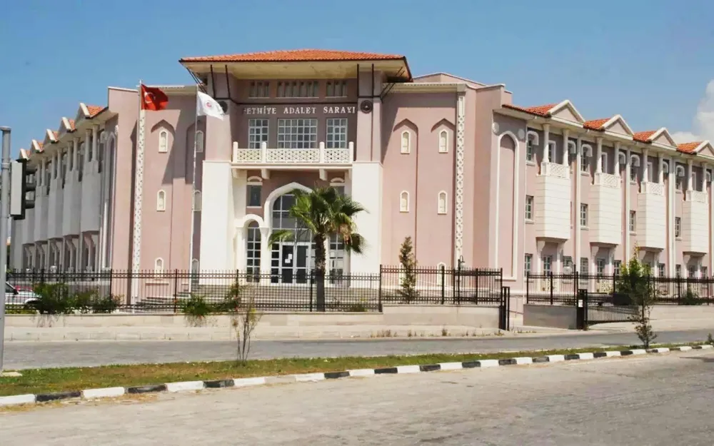 FETÖ hükümlüsü eski emniyet müdürü, sahte kimlikle yakalandı