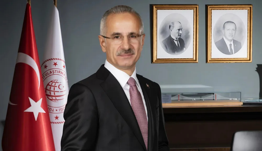 Bakan Uraloğlu: Birliğimizi güçlendiren eserlerle ülkemizi donatıyoruz