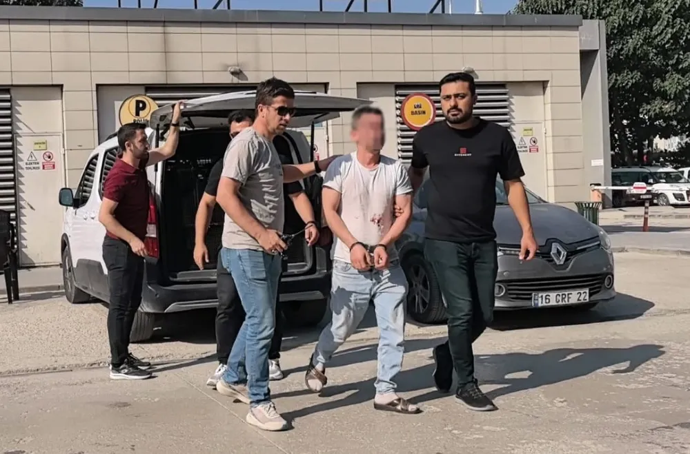 Birlikte alkol aldılar, vurursun vuramazsın tartışmasında arkadaşını vurdu