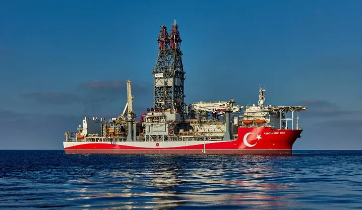 Abdülhamid Han, 3 yılda 9 kuyuda sondaj yaptı