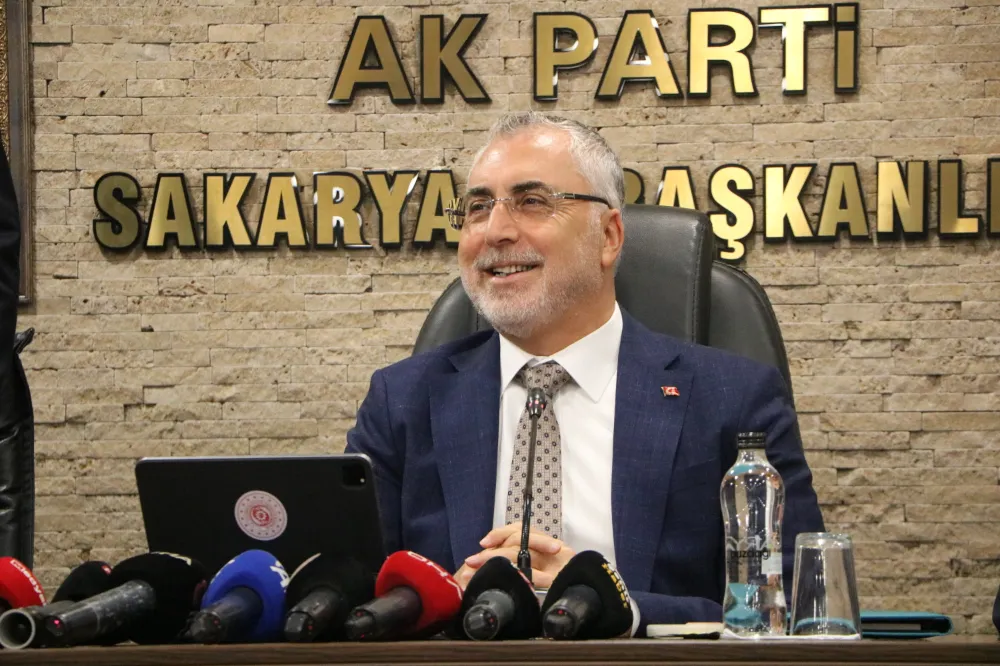 Bakan Işıkhan: Kabuğumuzu kırıp gerçek kapasitemize ulaşmak için yoğun çaba harcıyoruz
