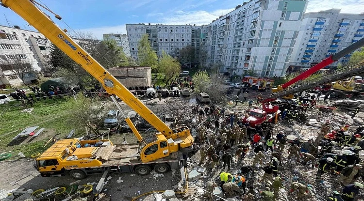 Ukrayna’da Kiev, Dnipro ve Uman’a roket saldırısı: 12’den fazla ölü